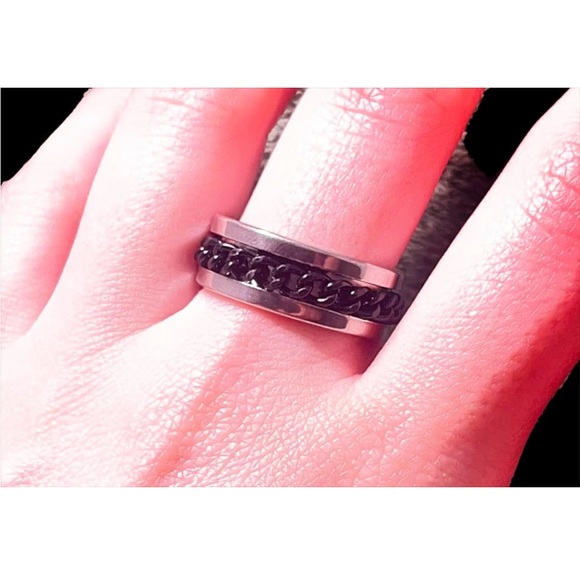 Fidget Spinner Ring Rotating Ring - Picture 4 of 6